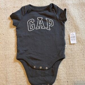 5/$10 GAP Gray Bodysuit